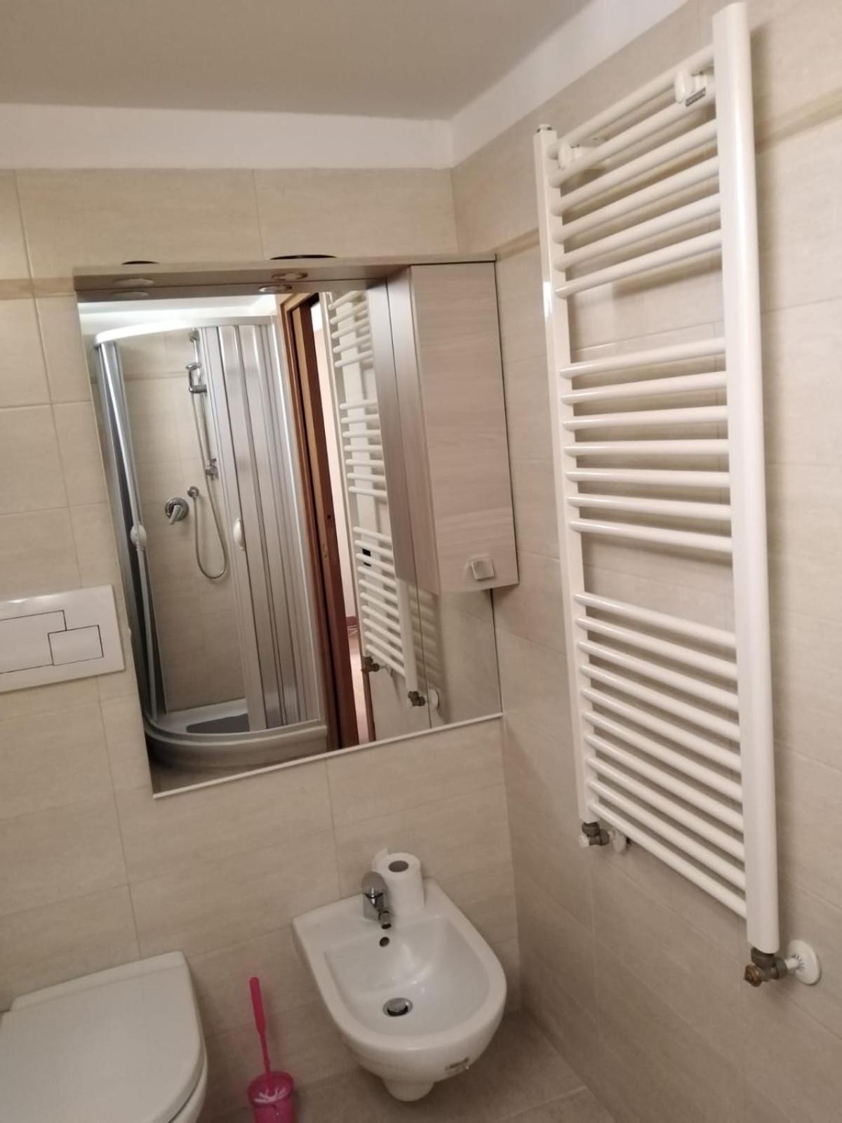 Mansarda Con Terrazzo Privato Barletta Exterior foto